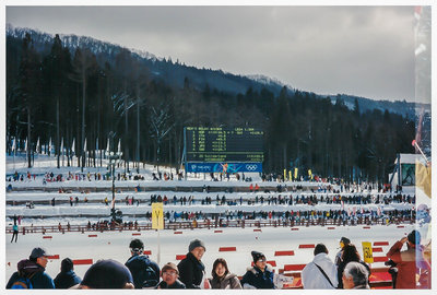 05_Nagano_Hakuba_Seiern_Er_Var.jpg (380.35 kiB) Vist 3278 ganger "Seiern er vår" med den knusende marginen på 0,8 sekunder hvor Thomas Alsgård gjorde de ulidelig spennende på siste etappen.
